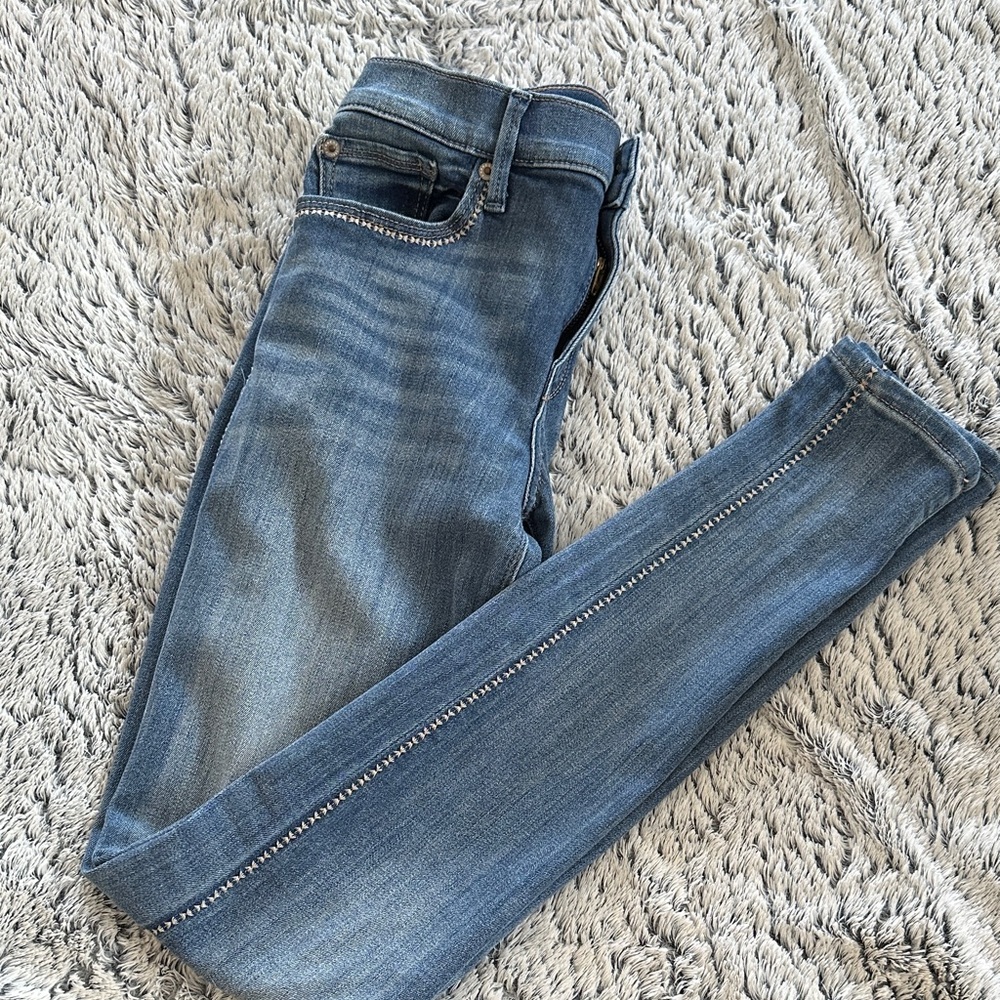 Express Women's Blue Skinny Jeans